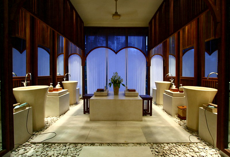 зN ڨqRoyal Kirsna Spa 2